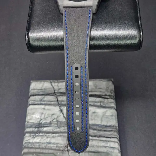 Carbon 25 Watch bottom of band