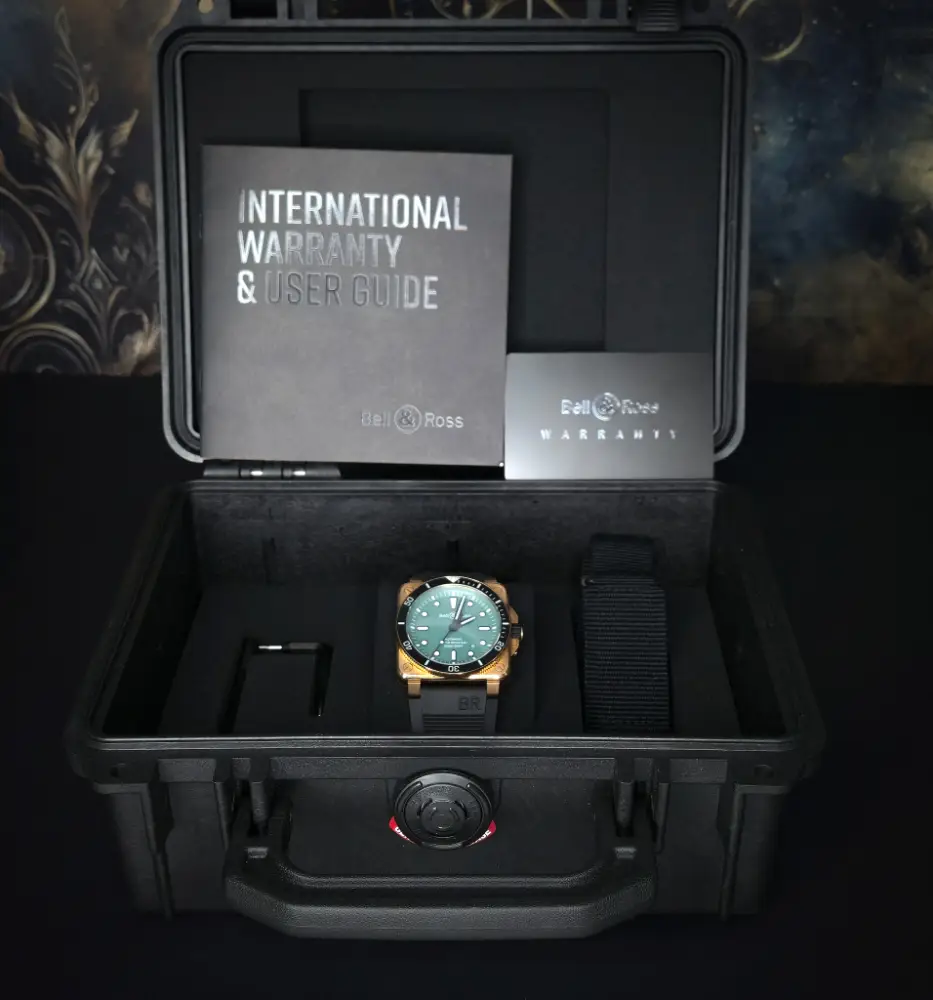 Bell & Ross BR03-92 Diver Black & Abyss Green Bronze 42mm BR0392-D-LT-BR/SRB